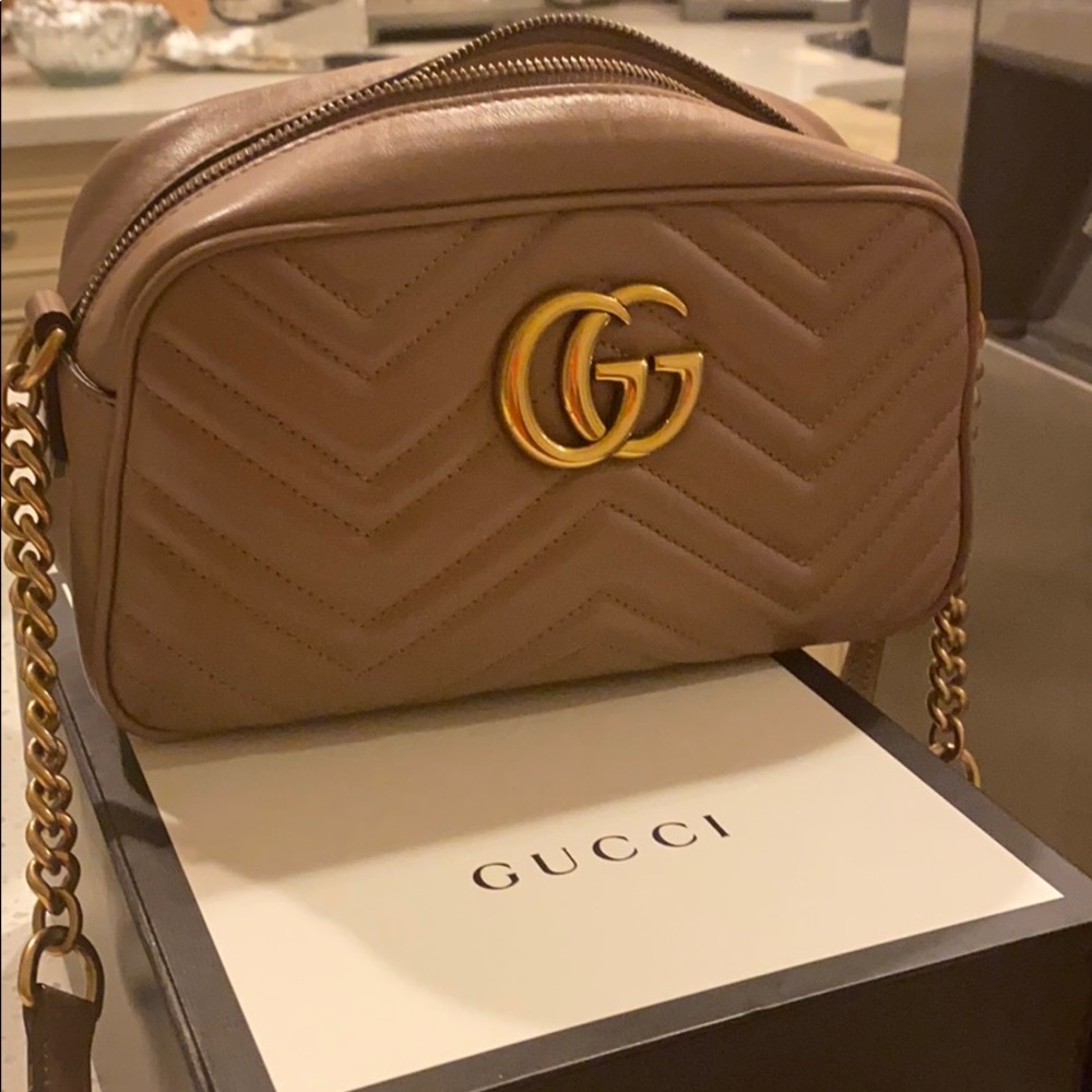 GG Marmont small matelassé shoulder bag